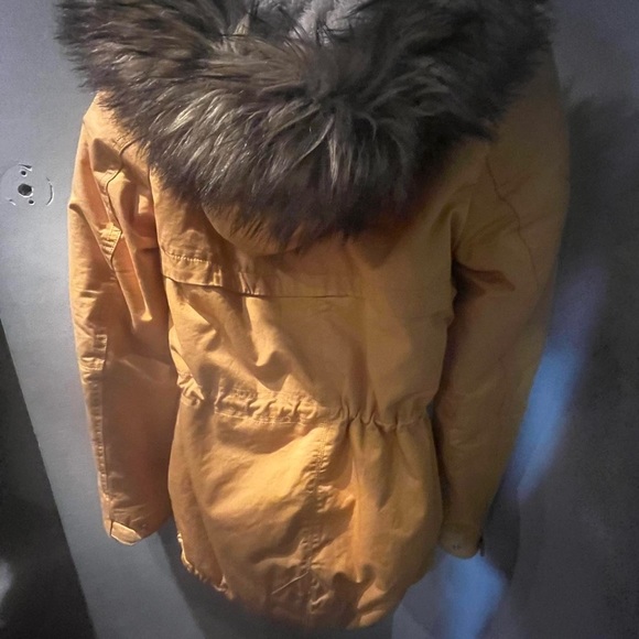 H&M fur puffer jacket - Picture 4 of 4